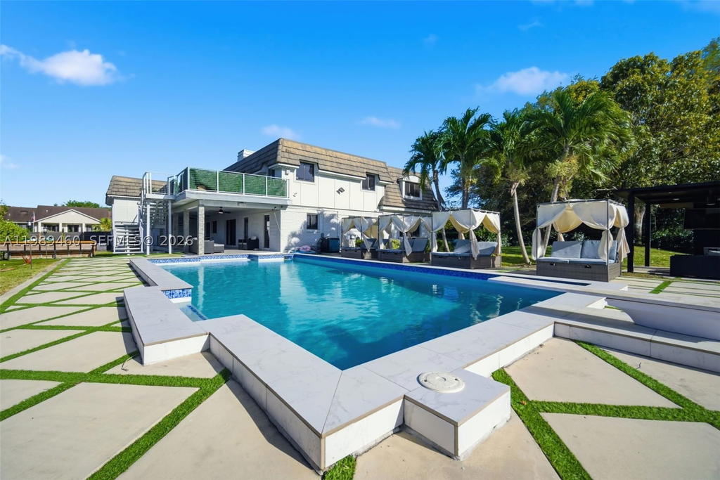 Real estate property located at 2201 115th Ter, Broward, Fla Fruit Lands Co Sub No, Davie, FL