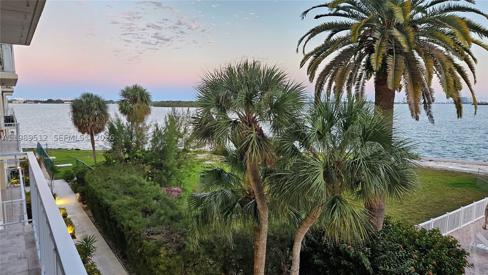 Real estate property located at 11111 Biscayne Blvd #3F, Miami-dade, Jockey Club Condo, Miami, FL