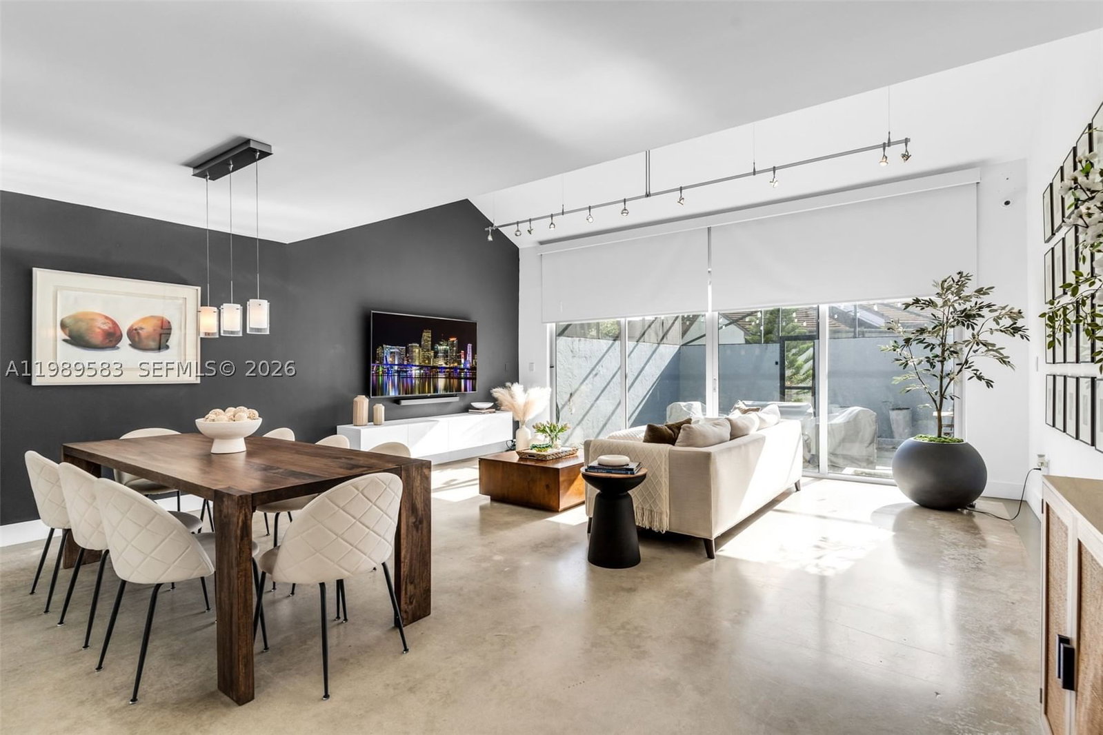 Real estate property located at 13340 91st Ter B, Miami-dade, Calusa Point, Miami, FL