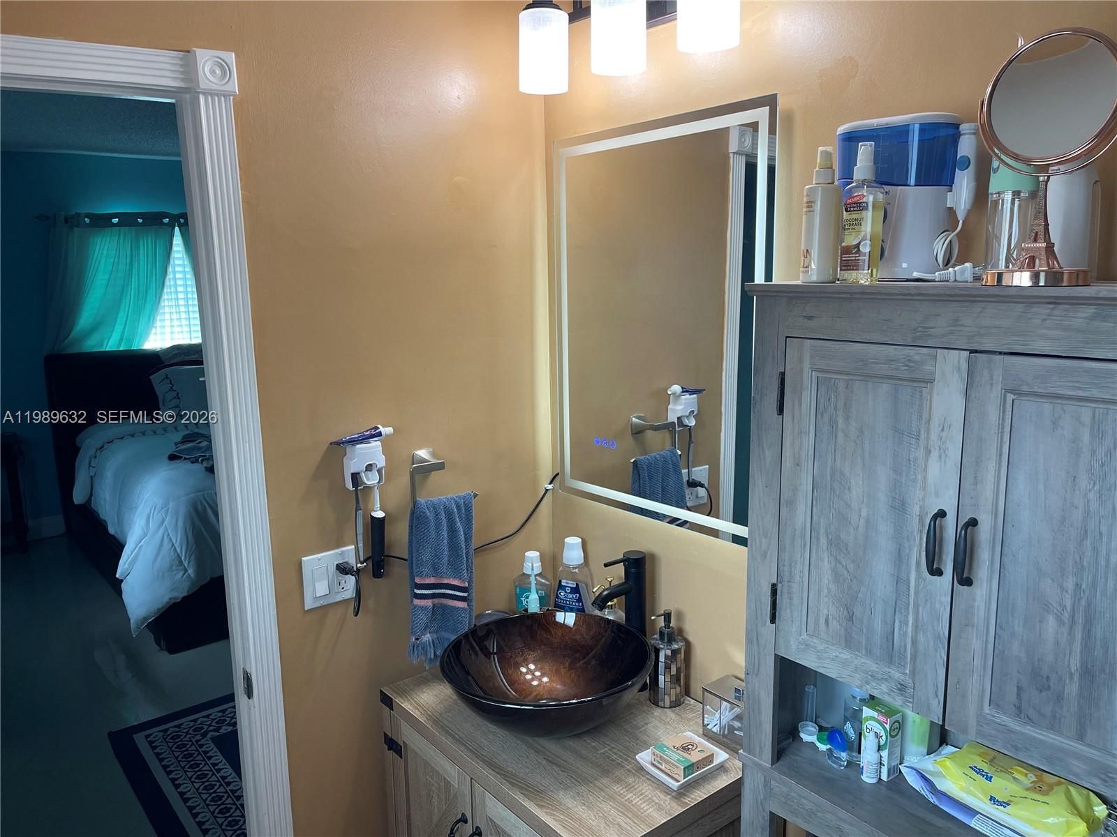 Real estate property located at 1270 49th St, Broward, Crystal Lake 4th Sec, Deerfield Beach, FL