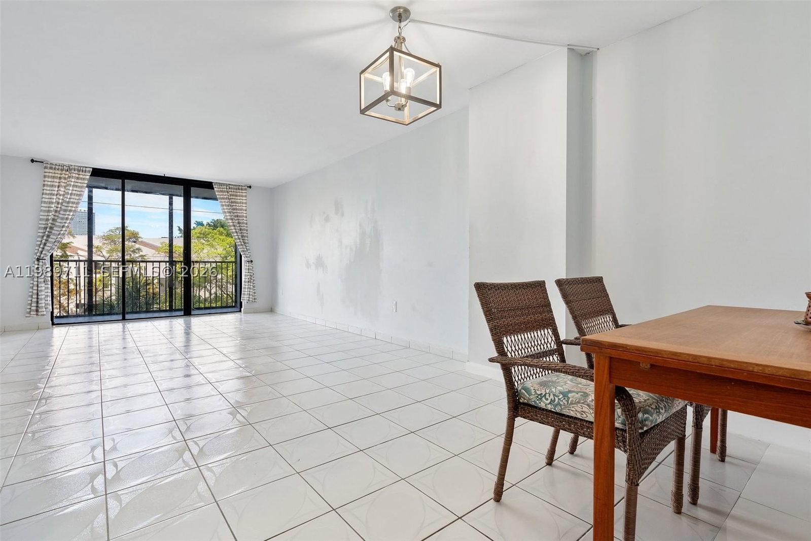 Real estate property located at 2500 135th St Unit#B206, Miami-dade, Dorset House Condo, North Miami, FL