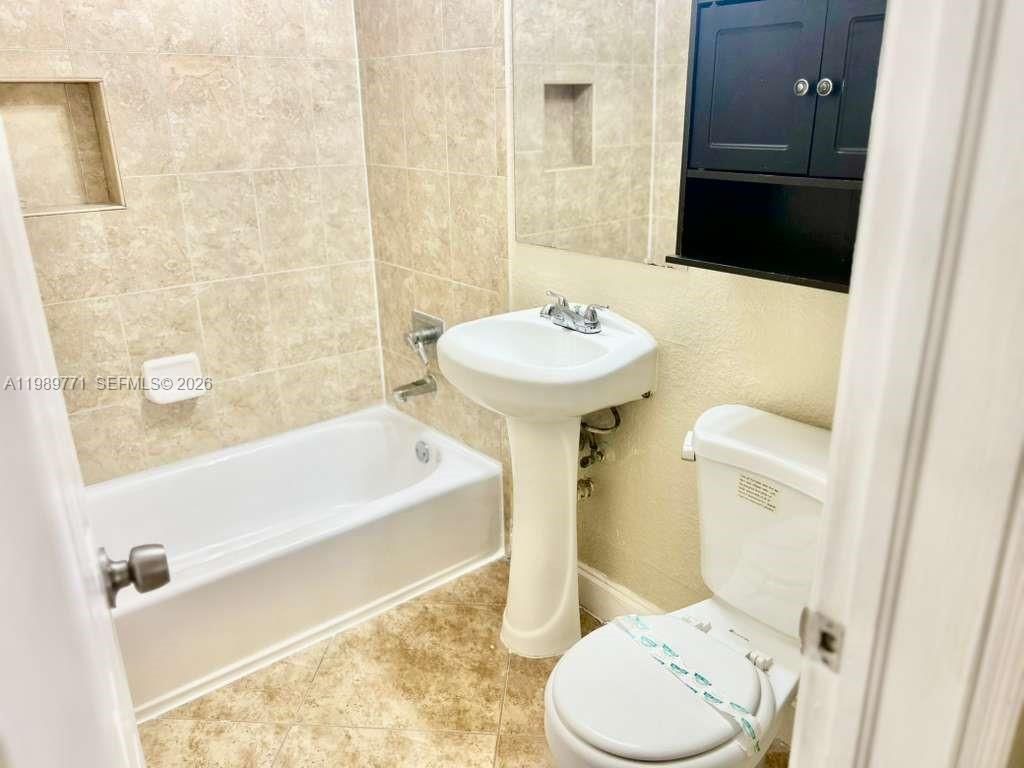 Real estate property located at 350 58th St, Miami-dade, 4th Avenue Extension To H, Hialeah, FL