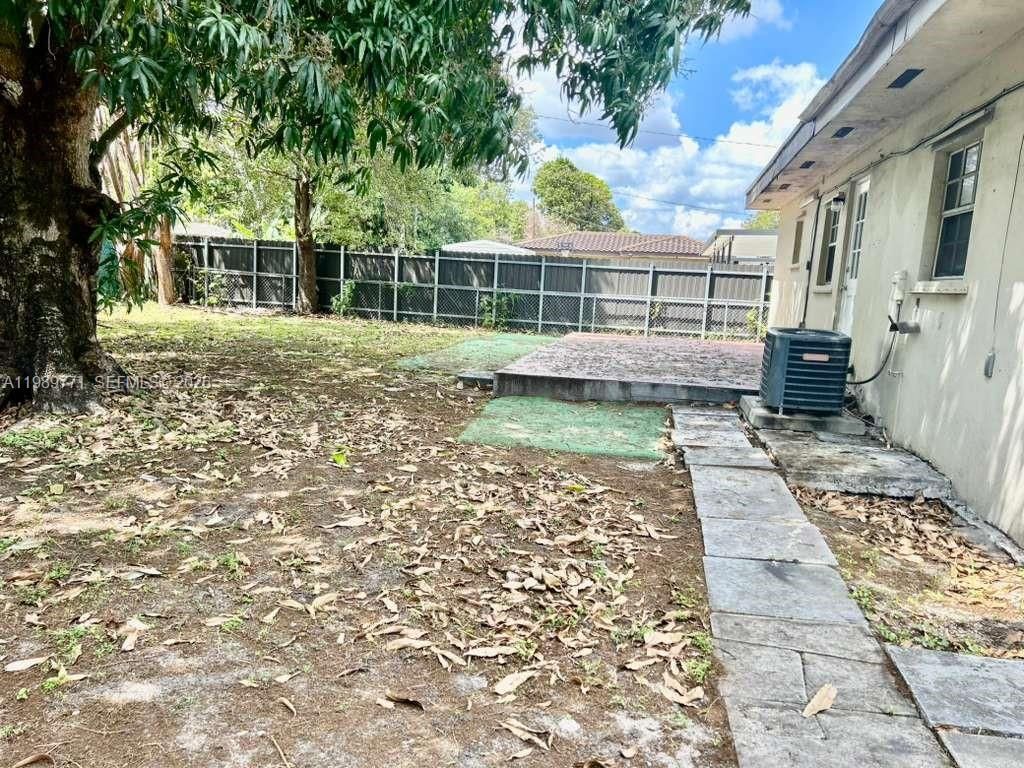Real estate property located at 350 58th St, Miami-dade, 4th Avenue Extension To H, Hialeah, FL