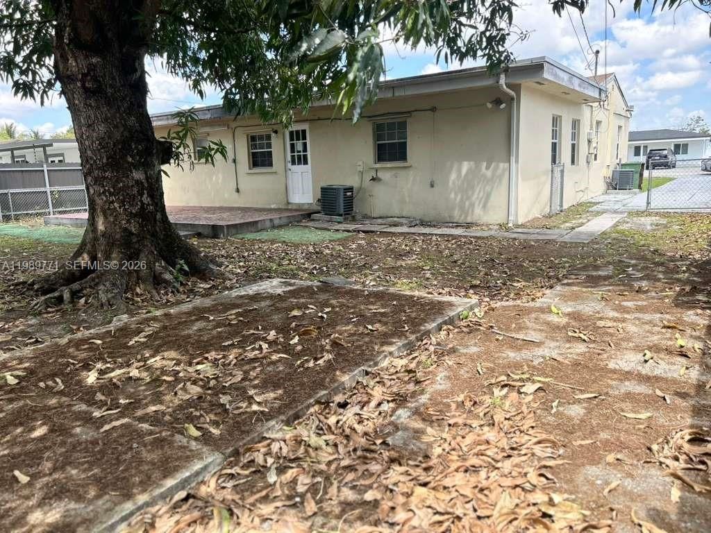 Real estate property located at 350 58th St, Miami-dade, 4th Avenue Extension To H, Hialeah, FL