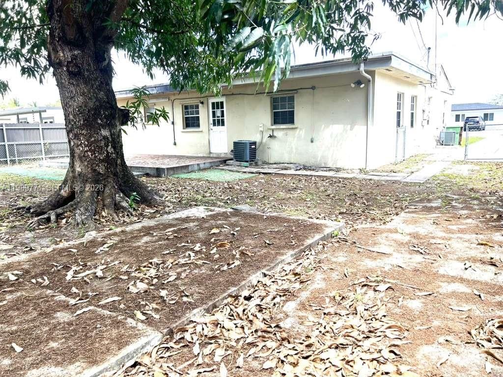 Real estate property located at 350 58th St, Miami-dade, 4th Avenue Extension To H, Hialeah, FL