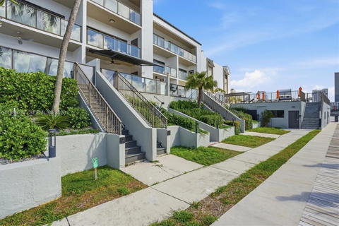 Real estate property located at 4000 168th St #113B, Miami-dade, Pelican Landing Condo, North Miami Beach, FL