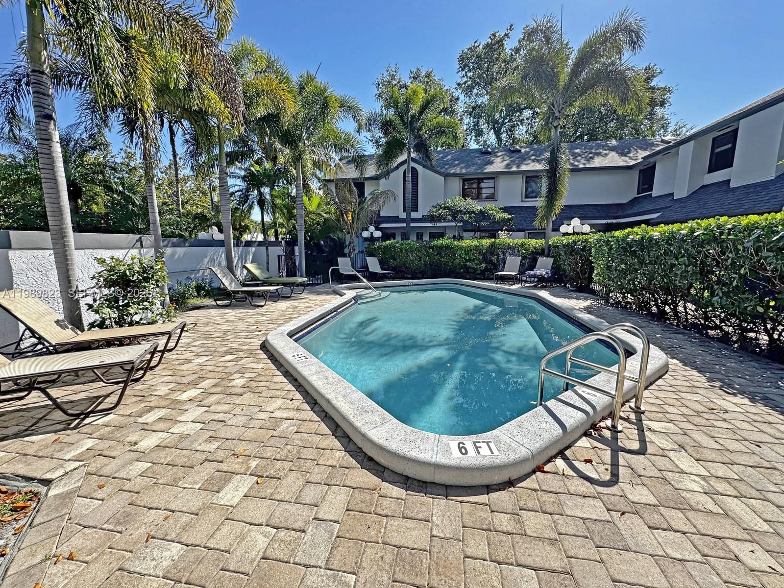 Real estate property located at 700 14th St G, Broward, Southport Townhomes, Fort Lauderdale, FL