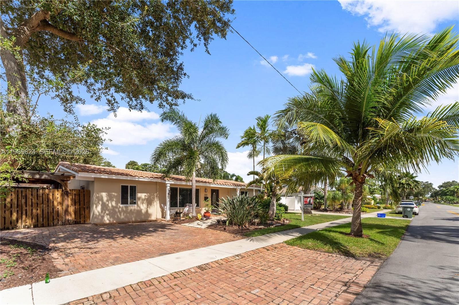Real estate property located at 1111 5th St, Palm Beach, Boca Raton Square Unit 3, Boca Raton, FL