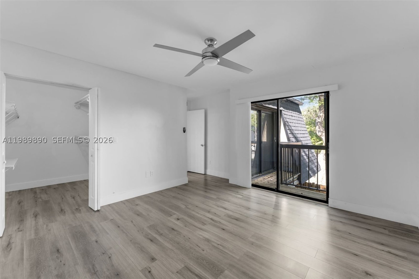 Real estate property located at 14210 94th Cir Ln #104-35, Miami-dade, Camelot Two Condo, Miami, FL