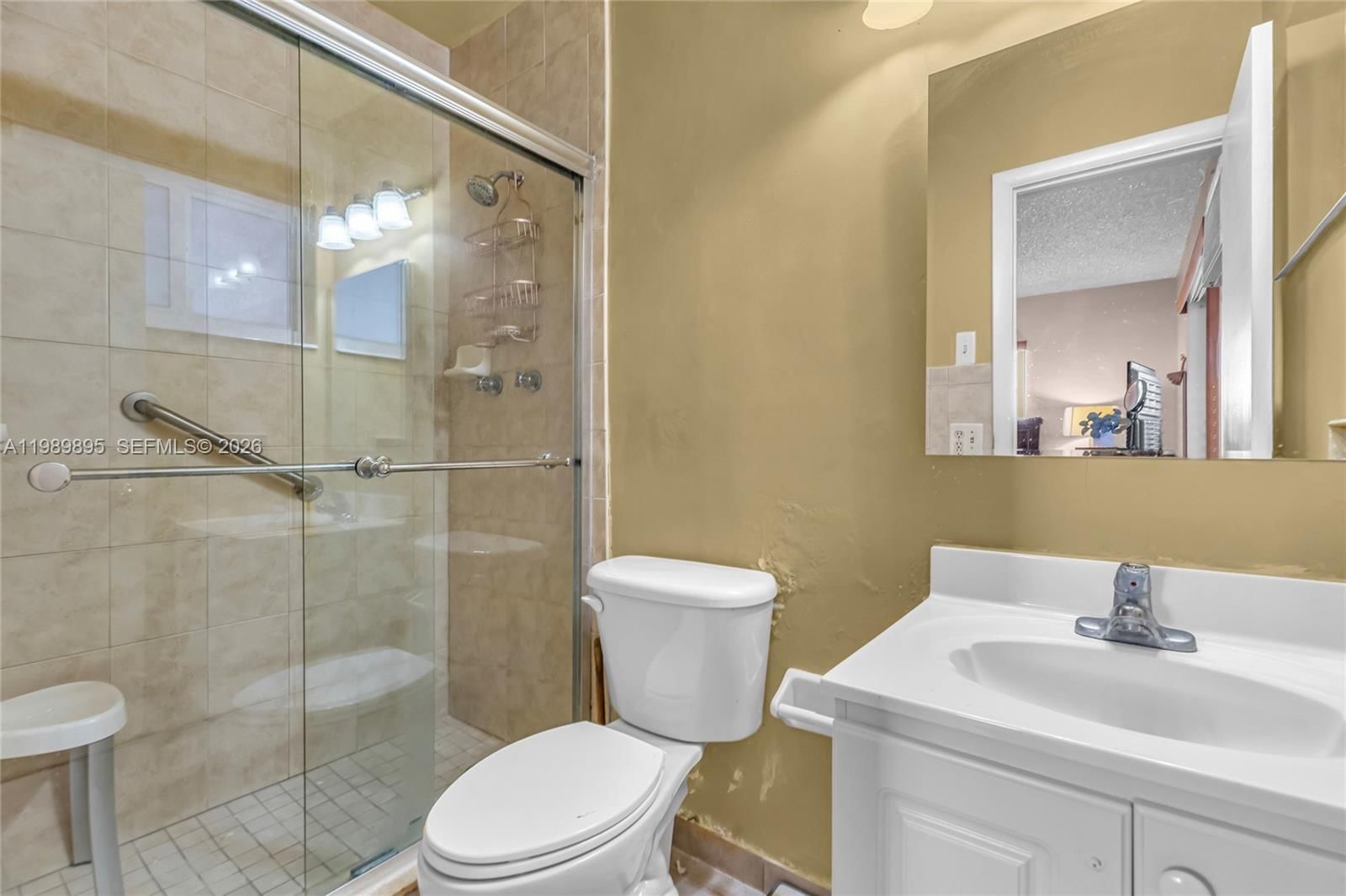 Real estate property located at 5660 13th Ct, Miami-dade, Palm Springs Ests 4th Add, Hialeah, FL