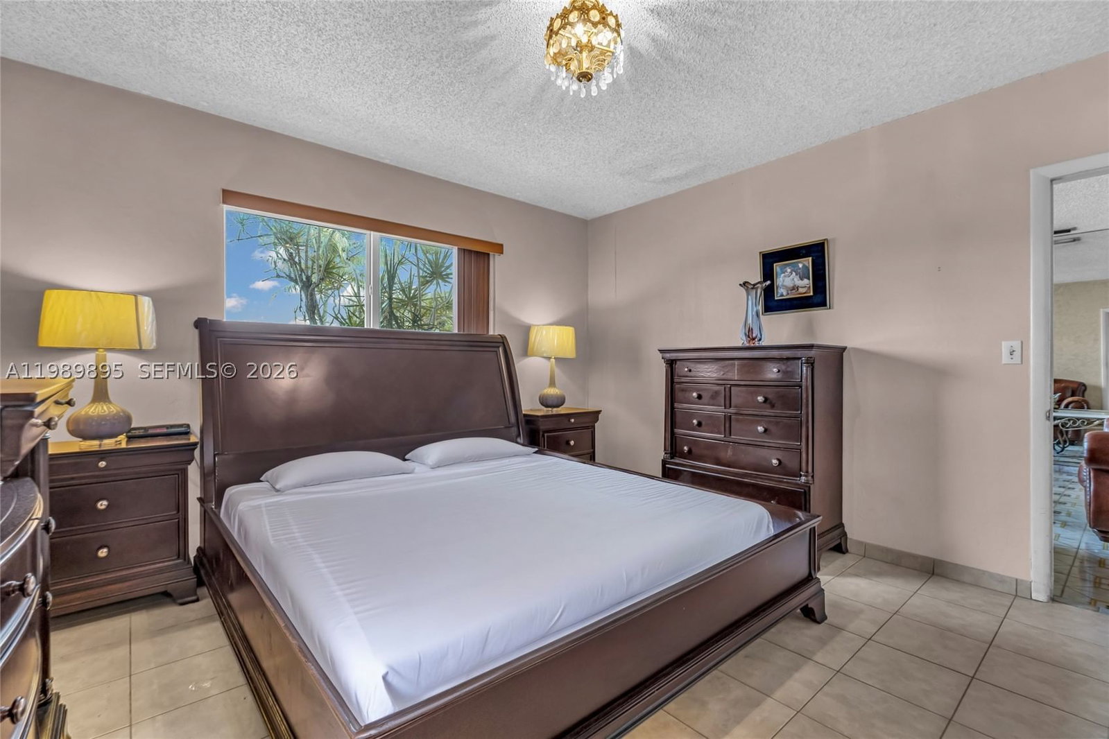 Real estate property located at 5660 13th Ct, Miami-dade, Palm Springs Ests 4th Add, Hialeah, FL
