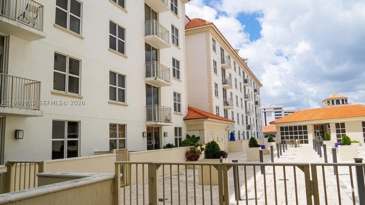 Real estate property located at 2030 Douglas Rd #414, Miami-dade, The Minorca Condo, Coral Gables, FL