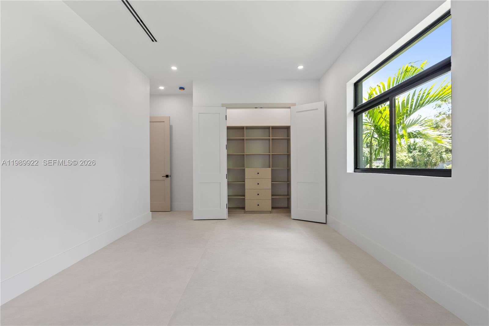 Real estate property located at 6221 60th St, Miami-dade, Cambridge Lawns, South Miami, FL