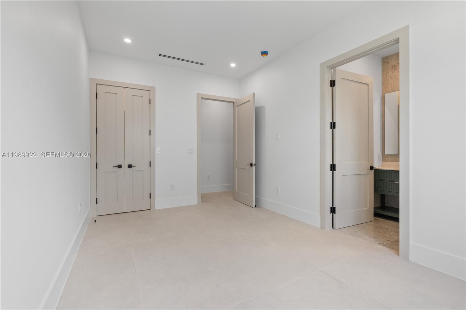 Real estate property located at 6221 60th St, Miami-dade, Cambridge Lawns, South Miami, FL