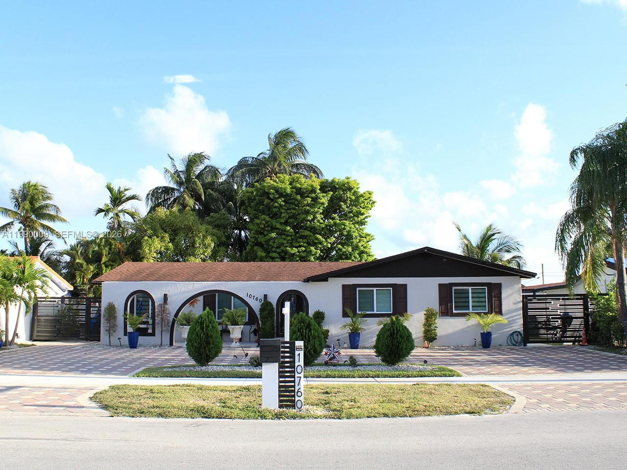 Real estate property located at 10760 28th St, Miami-dade, Cubaranda Estates Addn No, Miami, FL