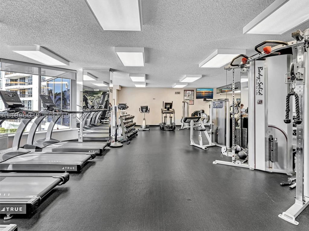 Real estate property located at 3530 Mystic Pointe Dr #114, Miami-dade, Mystic Pointe Tower 500 C, Aventura, FL