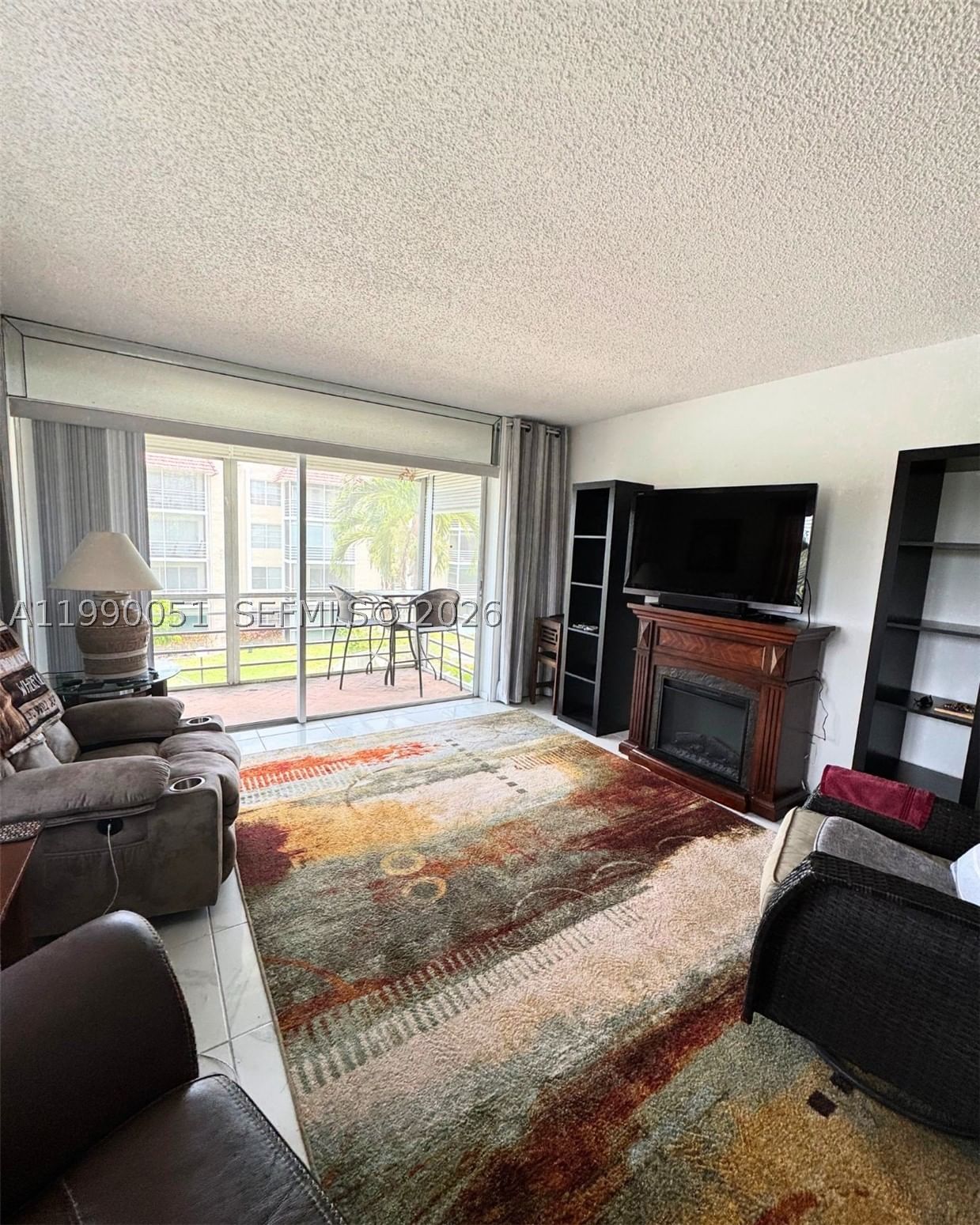 Real estate property located at 3776 Inverrary Blvd #301R, Broward, Las Vistas P-r In Inverra, Lauderhill, FL