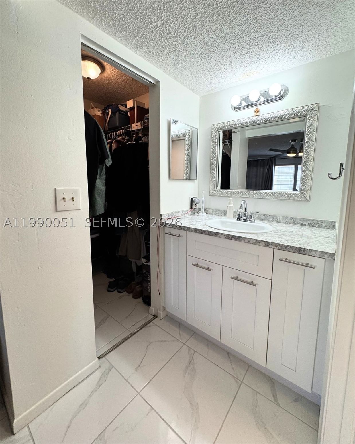 Real estate property located at 3776 Inverrary Blvd #301R, Broward, Las Vistas P-r In Inverra, Lauderhill, FL