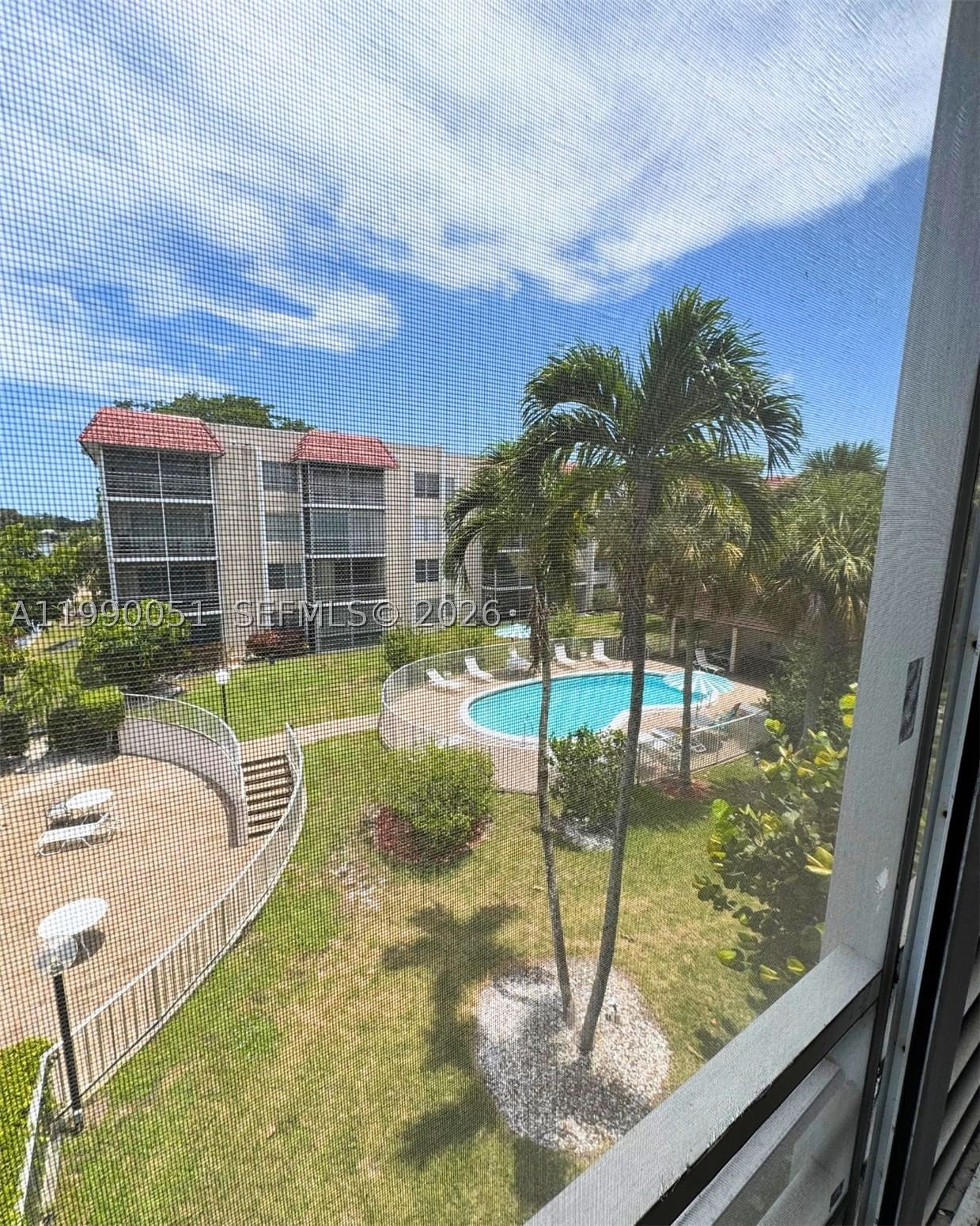 Real estate property located at 3776 Inverrary Blvd #301R, Broward, Las Vistas P-r In Inverra, Lauderhill, FL