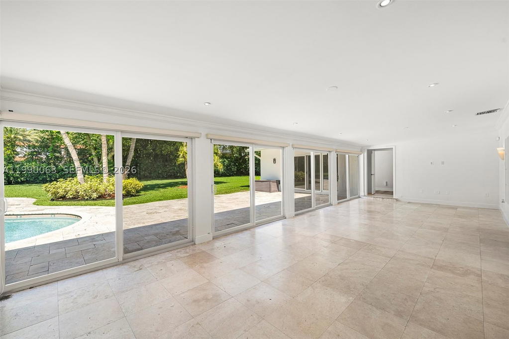 Real estate property located at 6601 Chapman Field Dr, Miami-dade, Town & Country Estates, Pinecrest, FL
