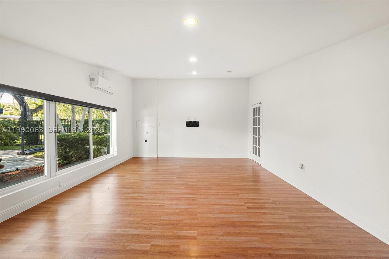 Real estate property located at 6601 Chapman Field Dr, Miami-dade, Town & Country Estates, Pinecrest, FL
