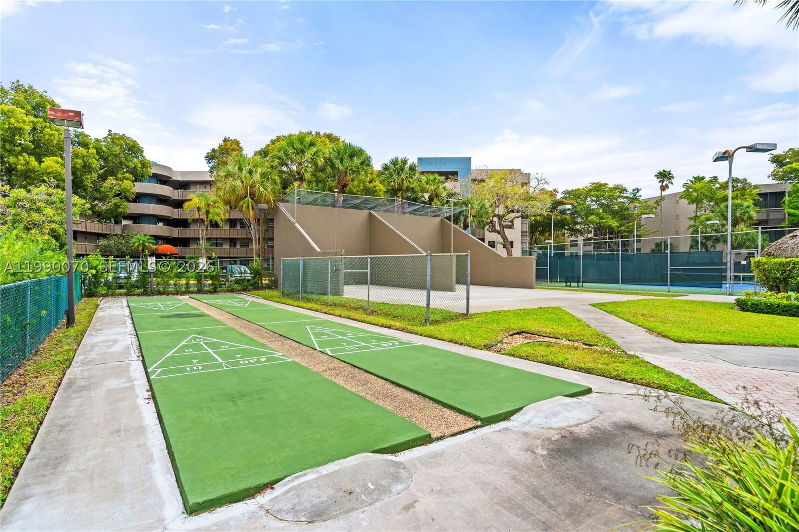 Real estate property located at 901 Colony Point Cir #503, Broward, Colony Point 6 Condo, Pembroke Pines, FL