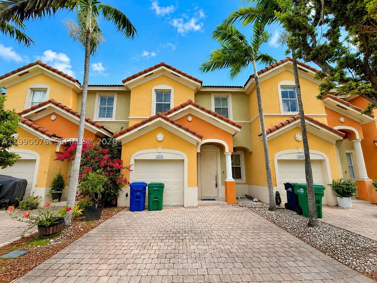 Real estate property located at 16649 80th Ter, Miami-dade, Kendalland, Miami, FL