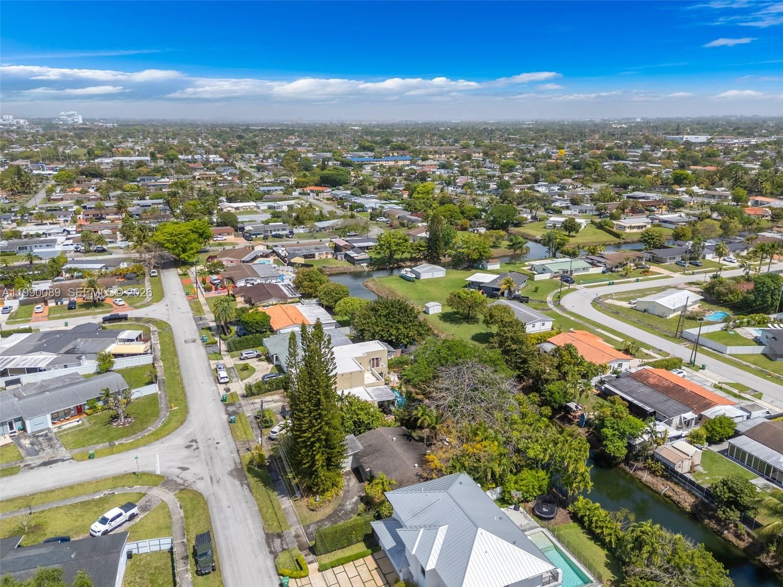 Real estate property located at 4341 104th Ct, Miami-dade, Heftler Homes Sec 1, Miami, FL