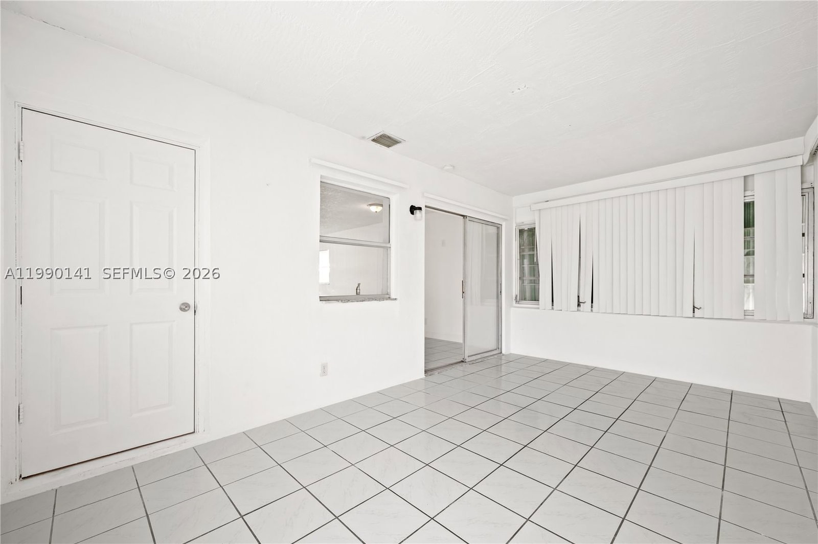 Real estate property located at 7004 67th Ave, Broward, Mainlands Of Tamarac Lake, Tamarac, FL