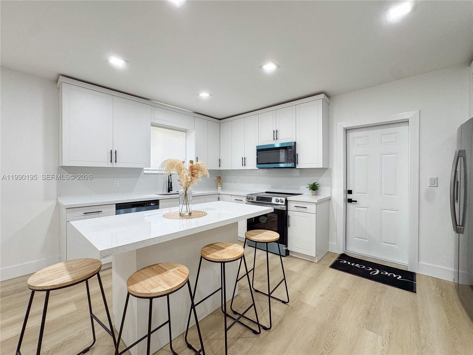 Real estate property located at 1749 152nd St, Miami-dade, Rainbow Park, Miami Gardens, FL