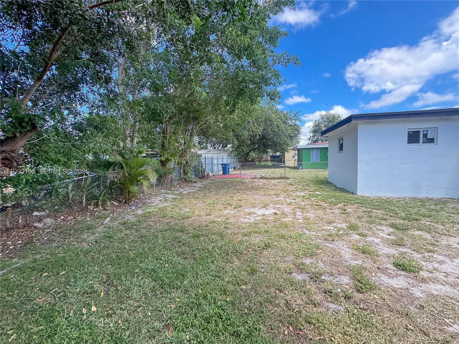 Real estate property located at 1749 152nd St, Miami-dade, Rainbow Park, Miami Gardens, FL