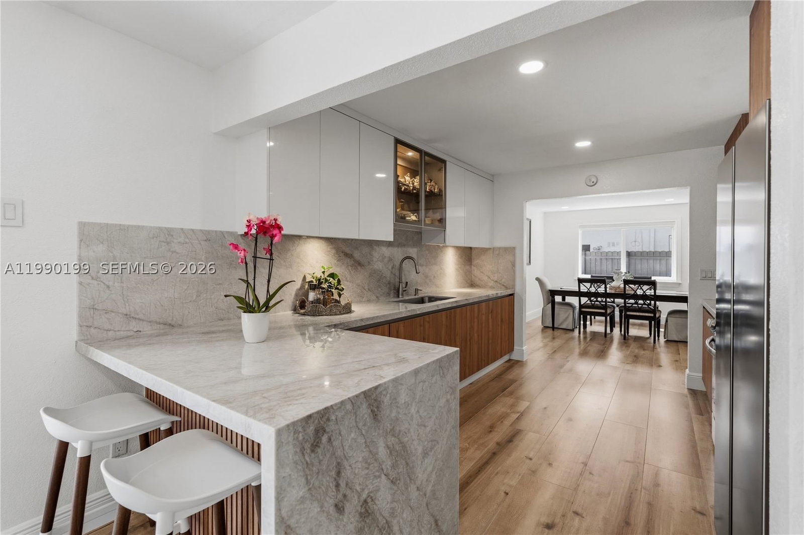 Real estate property located at 7327 Sabal Dr, Miami-dade, Miami Lakes Sec 7, Miami Lakes, FL
