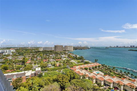 Real estate property located at 4000 Towerside Ter #2111, Miami-dade, The Towers Of Quayside Co, Miami, FL