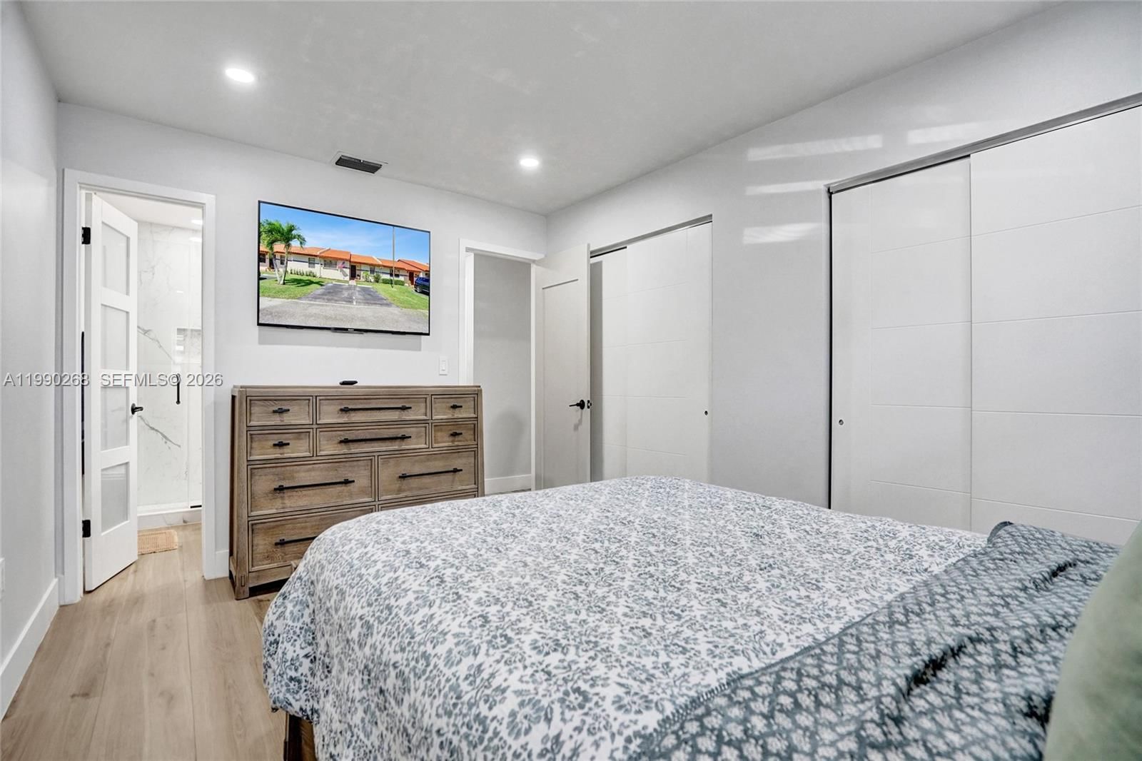 Real estate property located at 5937 112th Ter, Broward, Forest Lake, Cooper City, FL