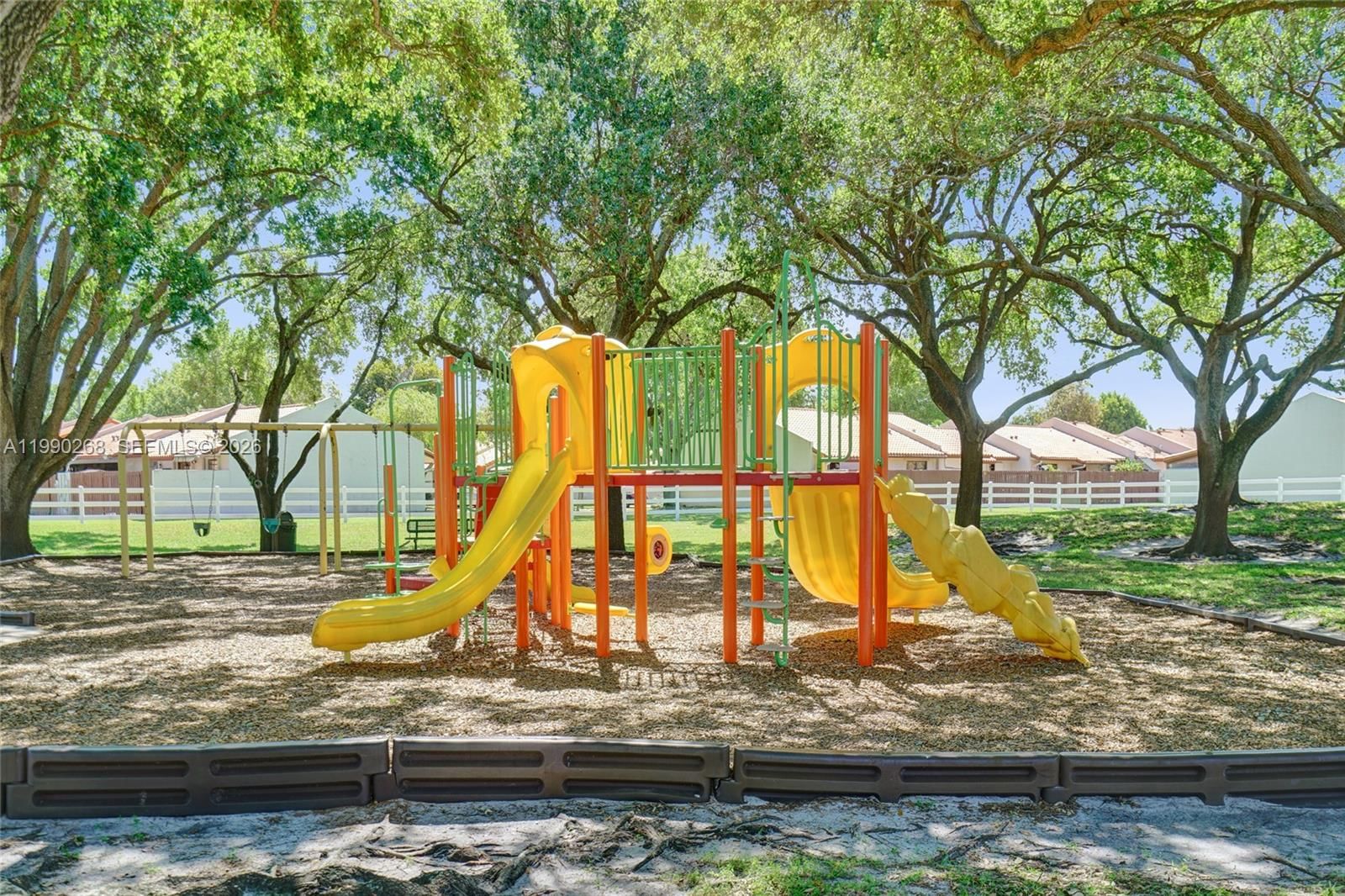 Real estate property located at 5937 112th Ter, Broward, Forest Lake, Cooper City, FL
