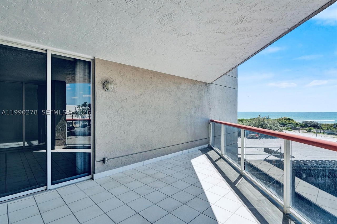 Real estate property located at 6767 Collins Ave #304, Miami-dade, The Sterling Condo, Miami Beach, FL