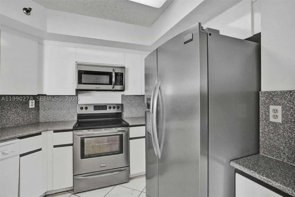 Real estate property located at 6767 Collins Ave #304, Miami-dade, The Sterling Condo, Miami Beach, FL
