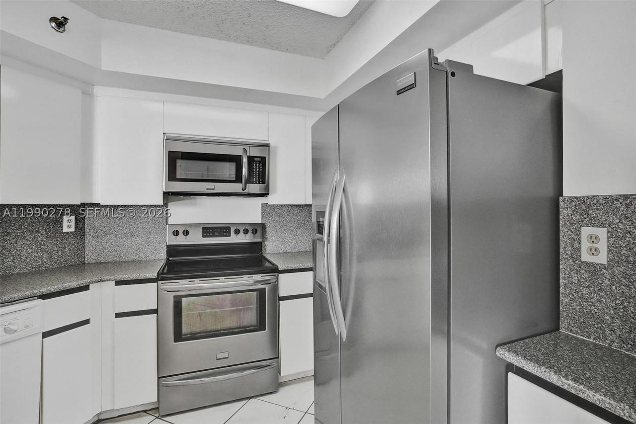 Real estate property located at 6767 Collins Ave #304, Miami-dade, The Sterling Condo, Miami Beach, FL