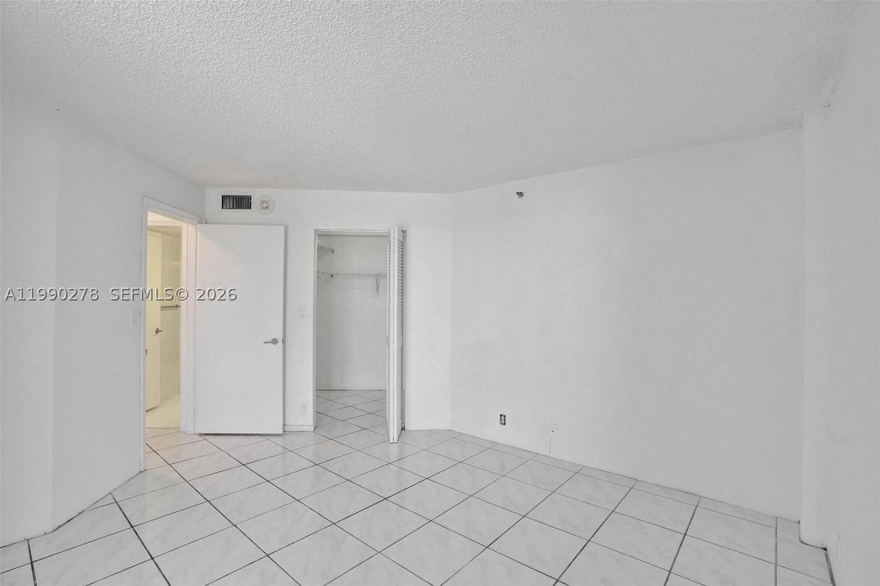 Real estate property located at 6767 Collins Ave #304, Miami-dade, The Sterling Condo, Miami Beach, FL