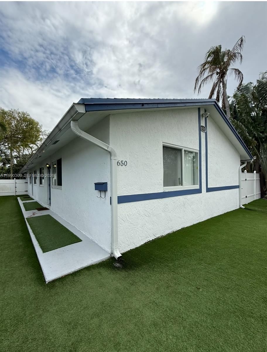 Real estate property located at 650 15TH ST, Broward, Lauderdale Gardens, Fort Lauderdale, FL