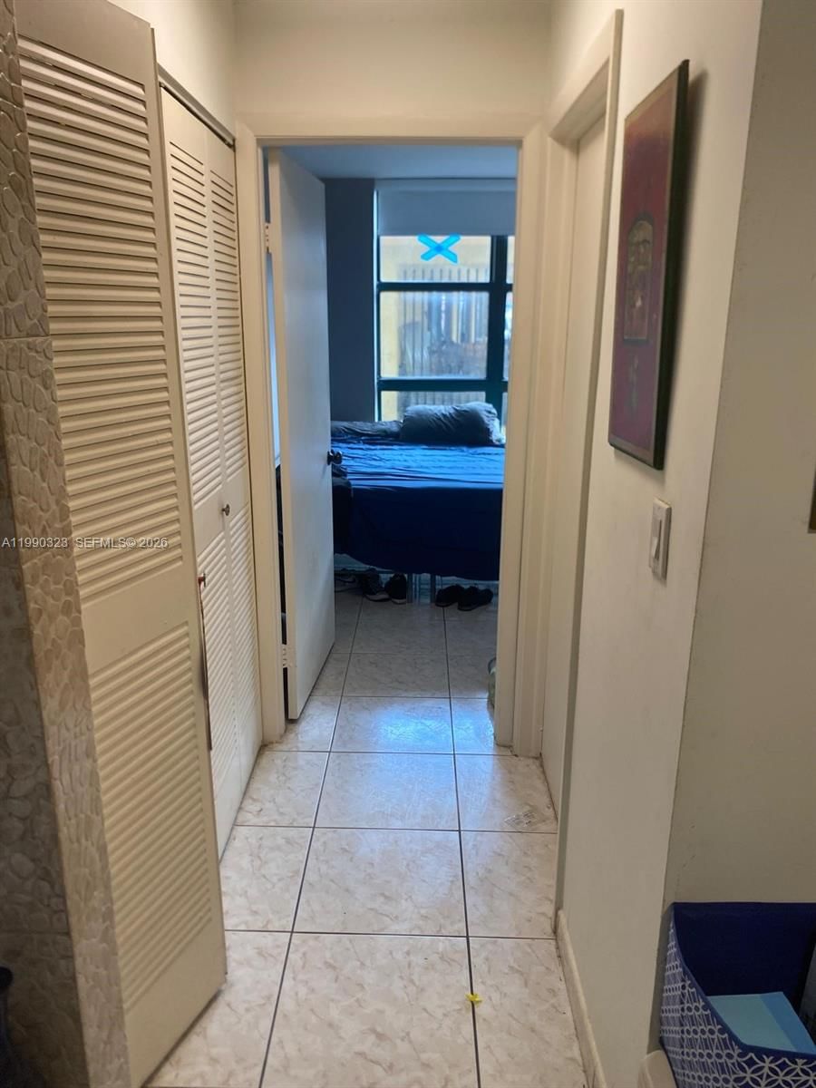 Real estate property located at 11800 18th St #108-4, Miami-dade, International Park Condo, Miami, FL