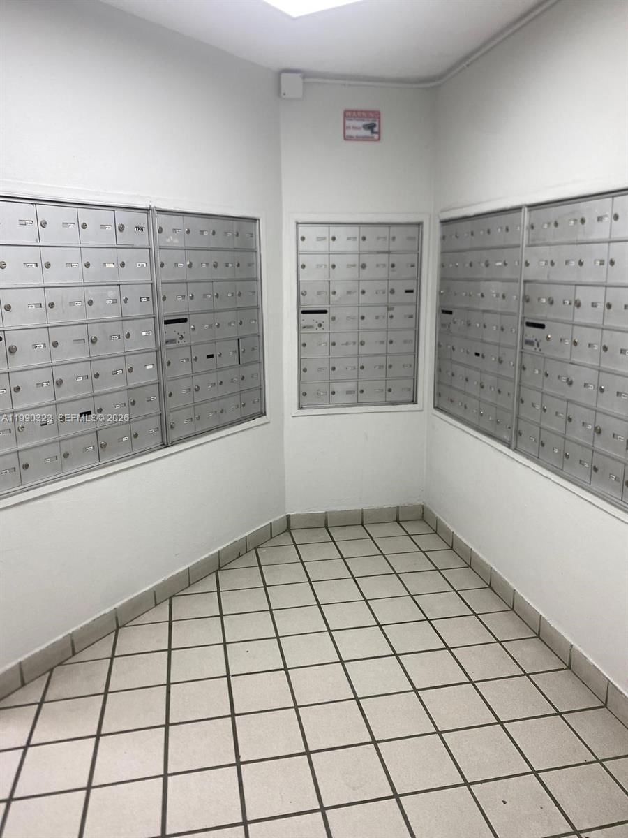 Real estate property located at 11800 18th St #108-4, Miami-dade, International Park Condo, Miami, FL