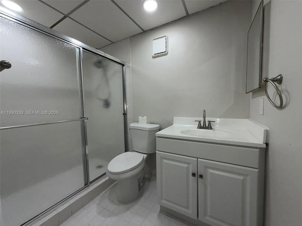 Real estate property located at 8025 107th Ave #213, Miami-dade, The Horizons Condo #2, Miami, FL