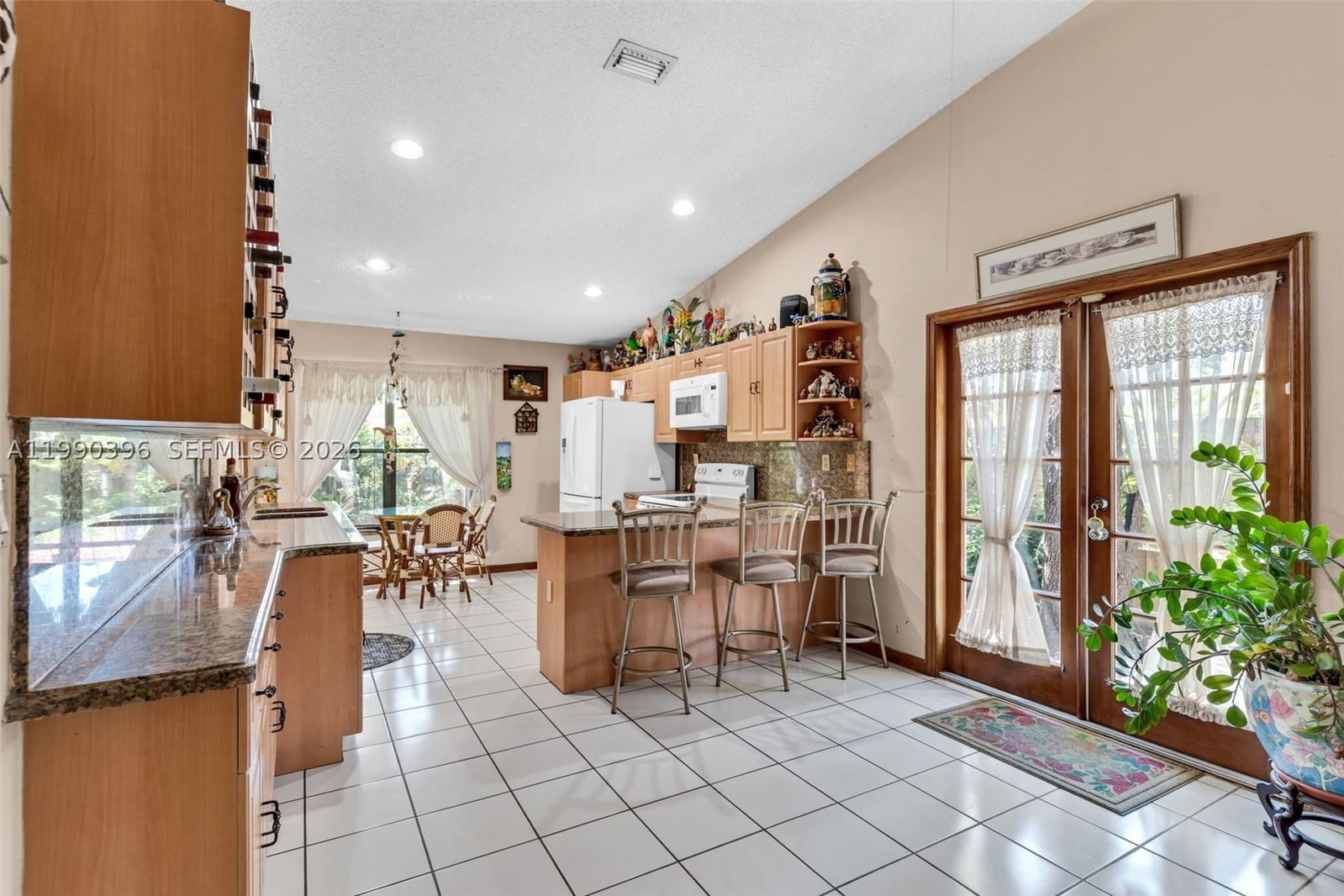 Real estate property located at 15012 45th Ln, Miami-dade, The Mansions, Miami, FL