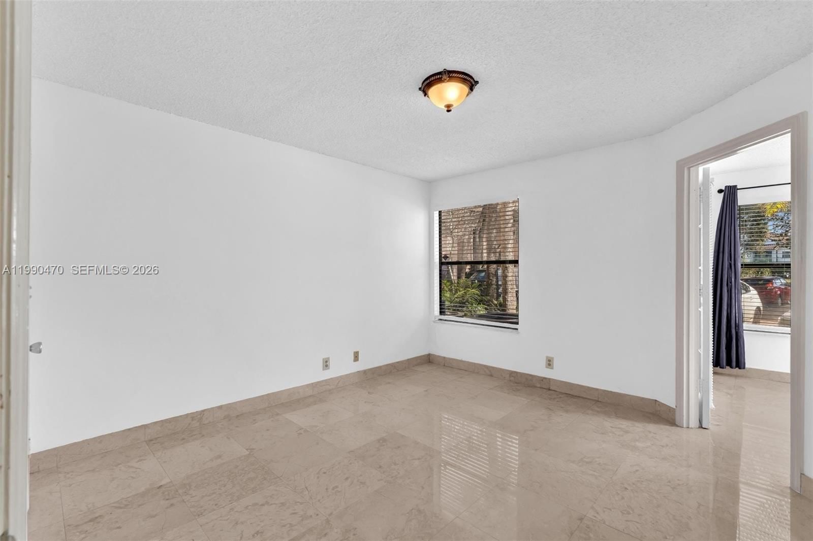 Real estate property located at 2796 University Dr #2104, Broward, Sundance At Davie Condo, Davie, FL