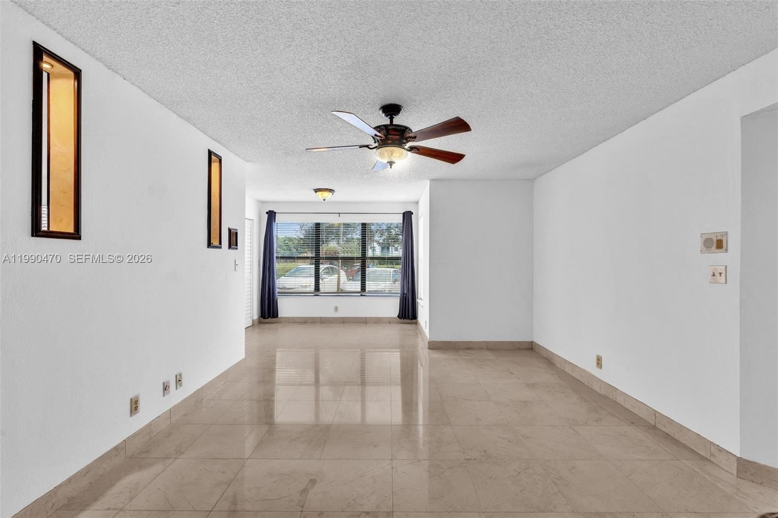 Real estate property located at 2796 University Dr #2104, Broward, Sundance At Davie Condo, Davie, FL