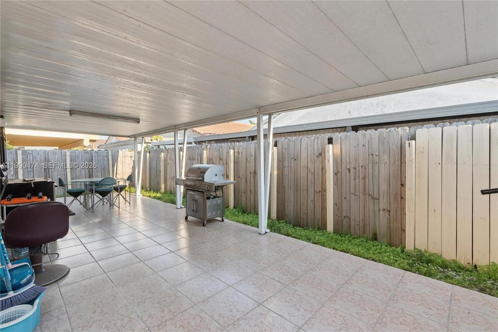 Real estate property located at 8798 111th Ter, Miami-dade, Richards Homes, Hialeah Gardens, FL