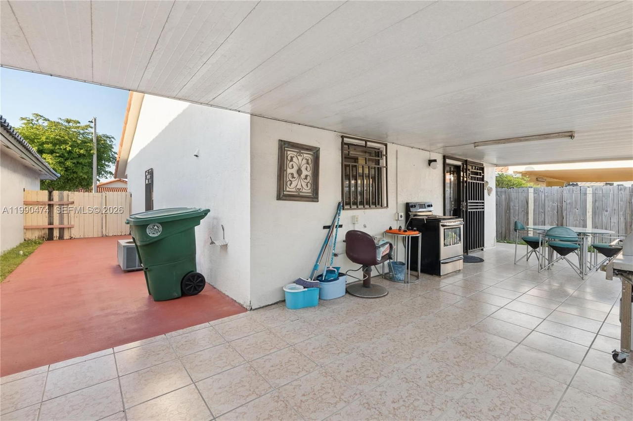 Real estate property located at 8798 111th Ter, Miami-dade, Richards Homes, Hialeah Gardens, FL