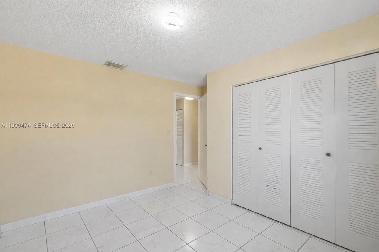 Real estate property located at 8798 111th Ter, Miami-dade, Richards Homes, Hialeah Gardens, FL