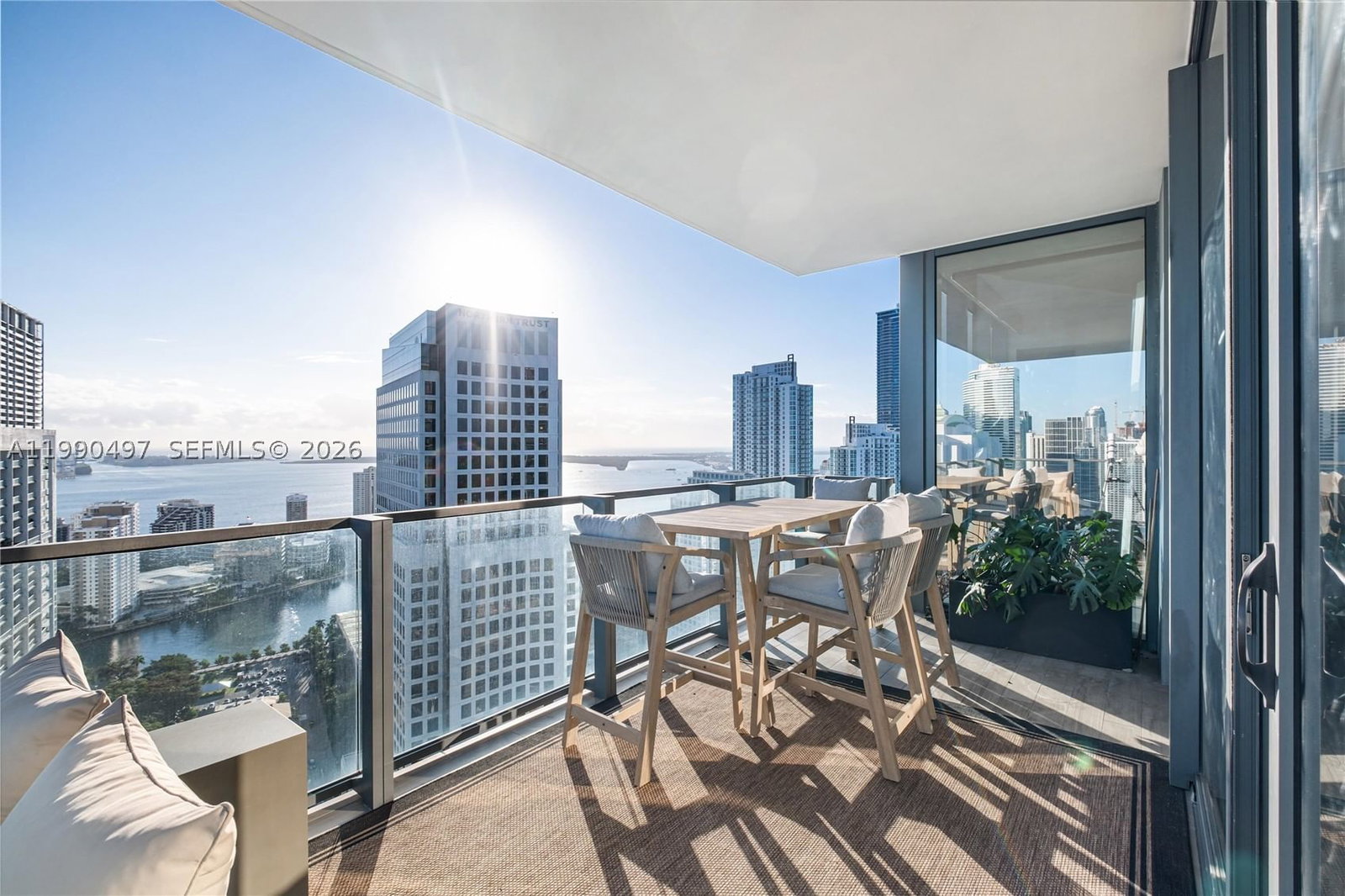 Real estate property located at 68 6th St #3711, Miami-dade, Reach Condo, Miami, FL